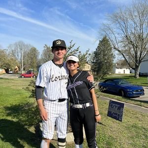 Meet your Posher, Elias